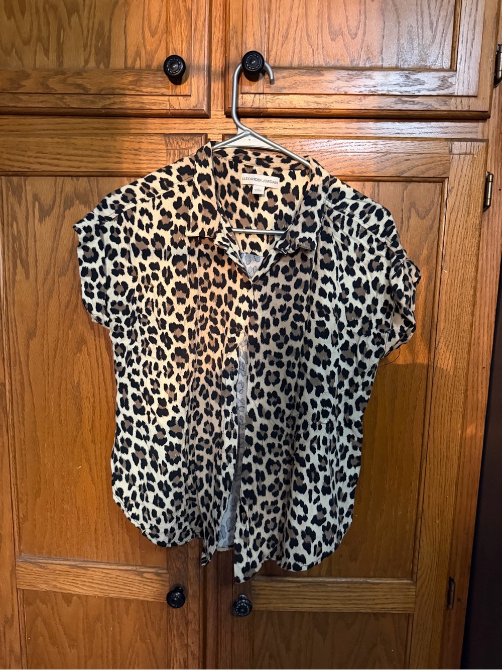 Alexander Jordan Leopard Print Short Sleeve Button-Up Top - Neutral